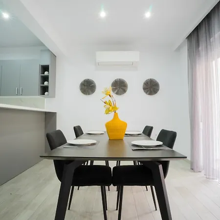 Rodini House Apartment