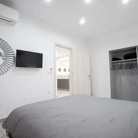 Rodini House * Rhodes City